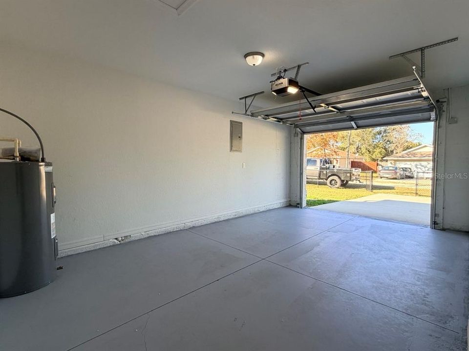 待售: $244,900 (3 贝兹, 2 浴室, 1301 平方英尺)