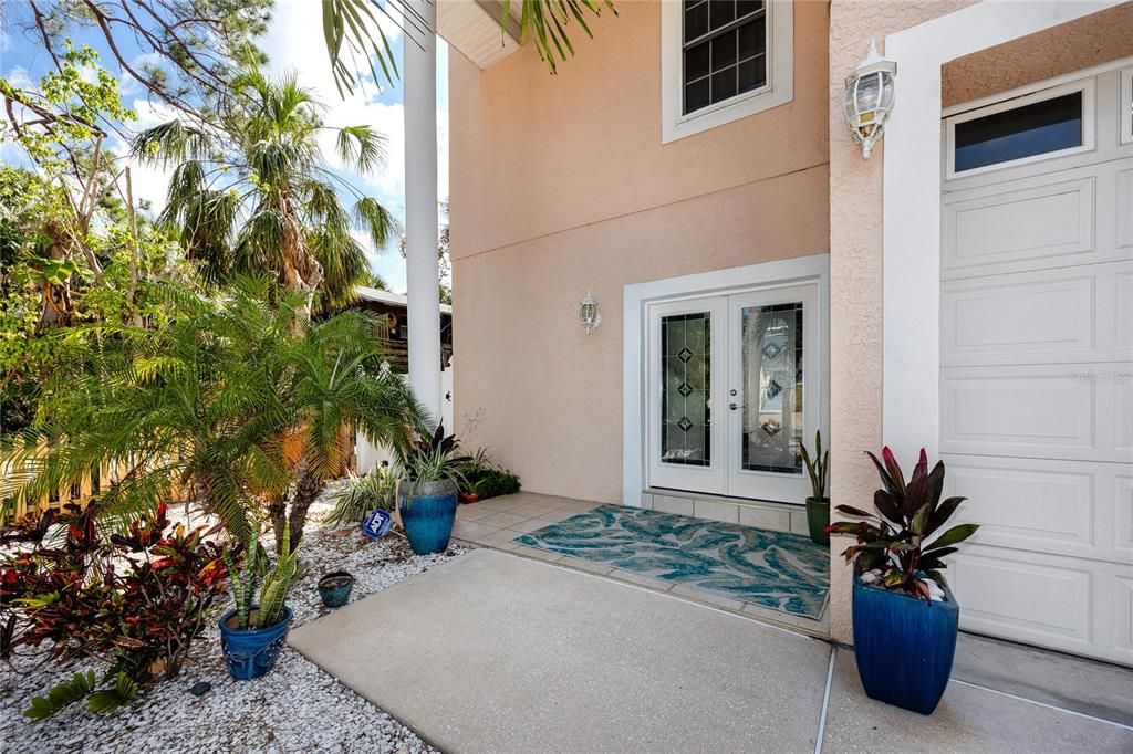 待售: $975,000 (4 贝兹, 2 浴室, 2401 平方英尺)