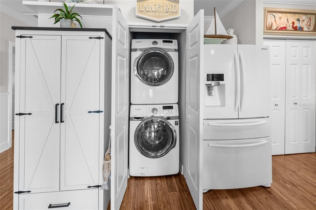 Active With Contract: $1,650,000 (3 beds, 2 baths, 1624 Square Feet)