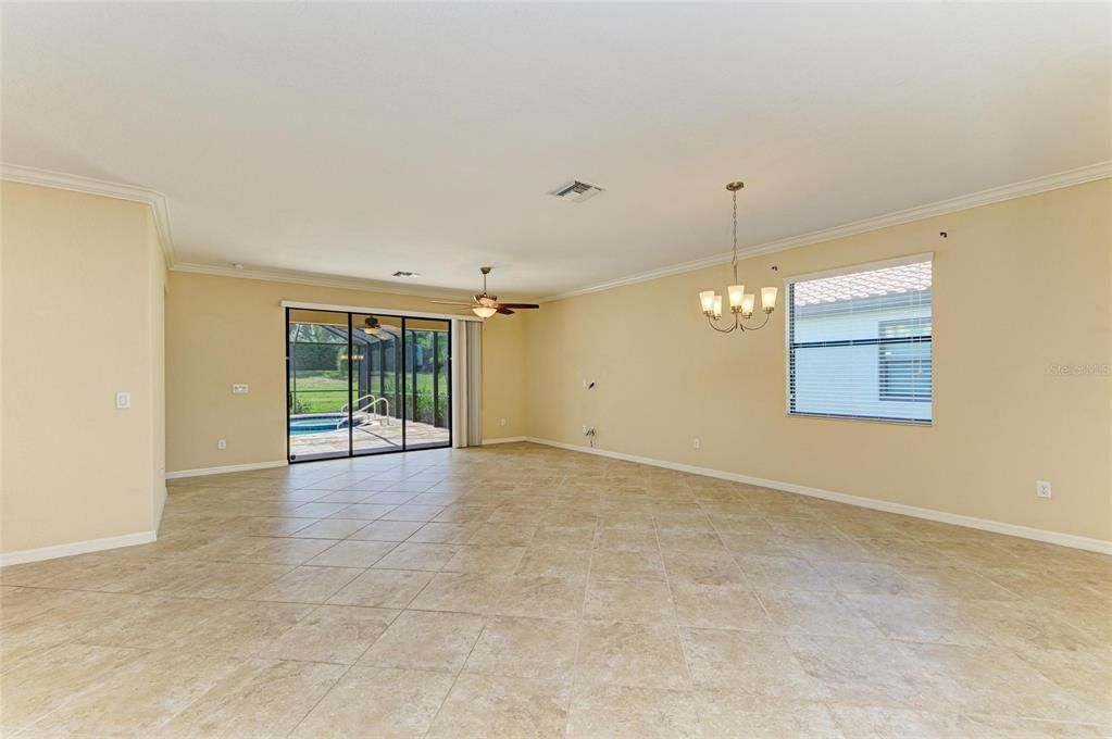 For Sale: $589,900 (4 beds, 3 baths, 2006 Square Feet)