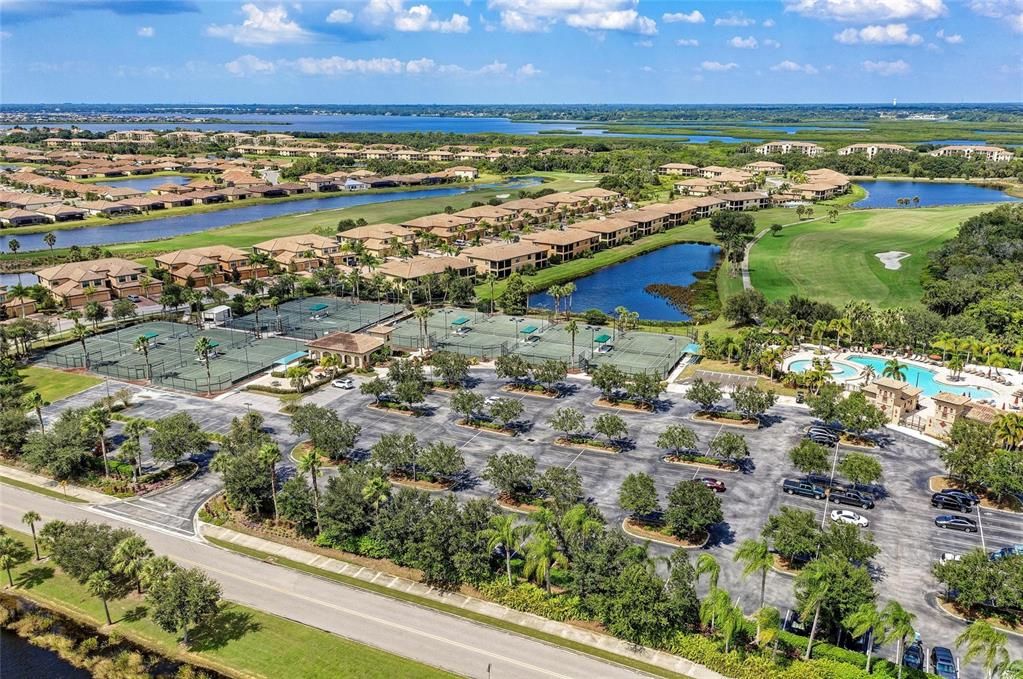 For Sale: $589,900 (4 beds, 3 baths, 2006 Square Feet)