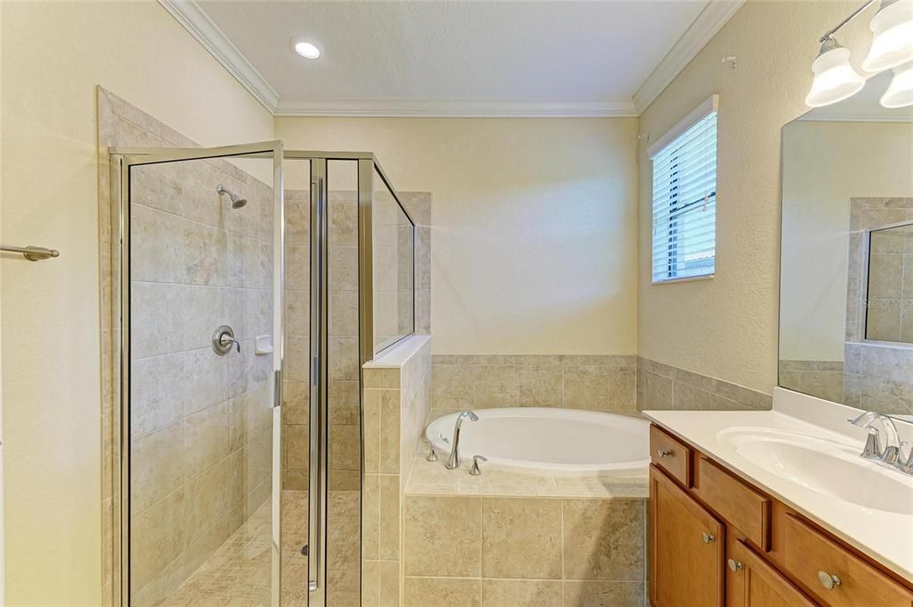 For Sale: $589,900 (4 beds, 3 baths, 2006 Square Feet)