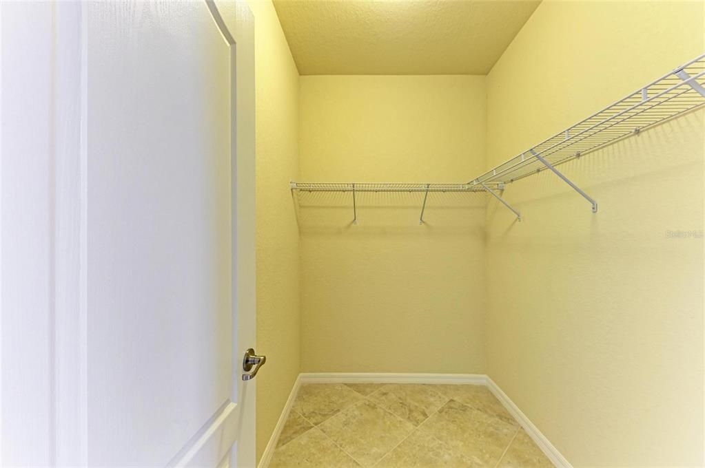 For Sale: $589,900 (4 beds, 3 baths, 2006 Square Feet)