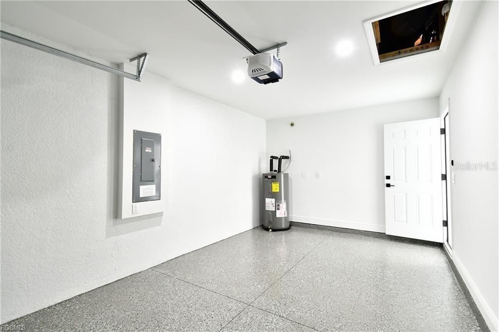 待售: $289,900 (3 贝兹, 2 浴室, 1258 平方英尺)