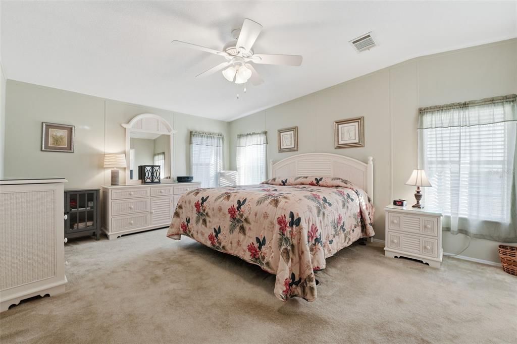 En Venta: $249,000 (2 camas, 2 baños, 1426 Pies cuadrados)