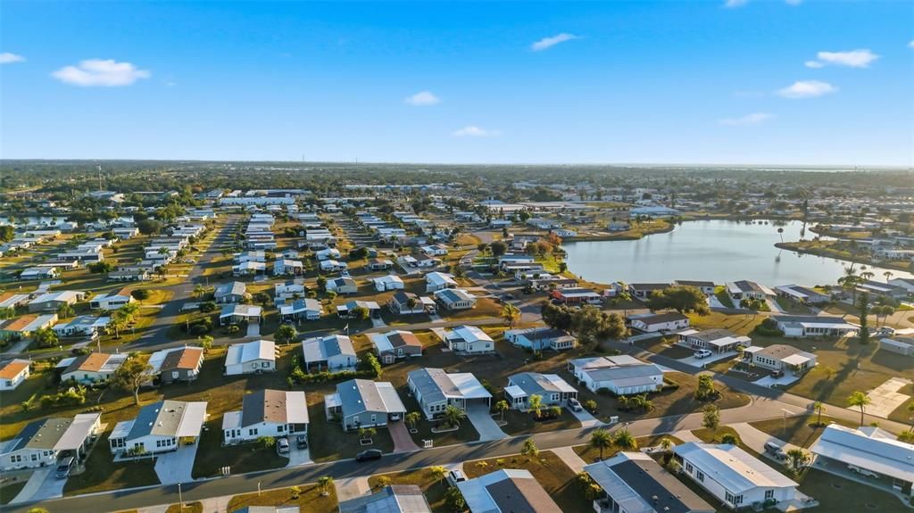 En Venta: $249,000 (2 camas, 2 baños, 1426 Pies cuadrados)