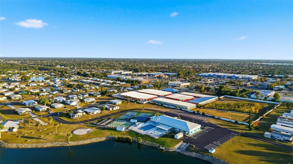 En Venta: $249,000 (2 camas, 2 baños, 1426 Pies cuadrados)