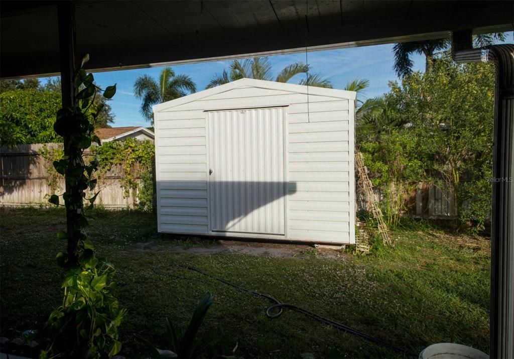 На продажу: $375,000 (3 спален, 2 ванн, 1497 Квадратных фут)