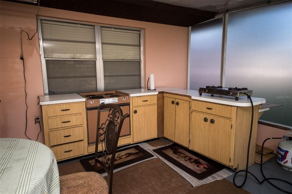 На продажу: $375,000 (3 спален, 2 ванн, 1497 Квадратных фут)