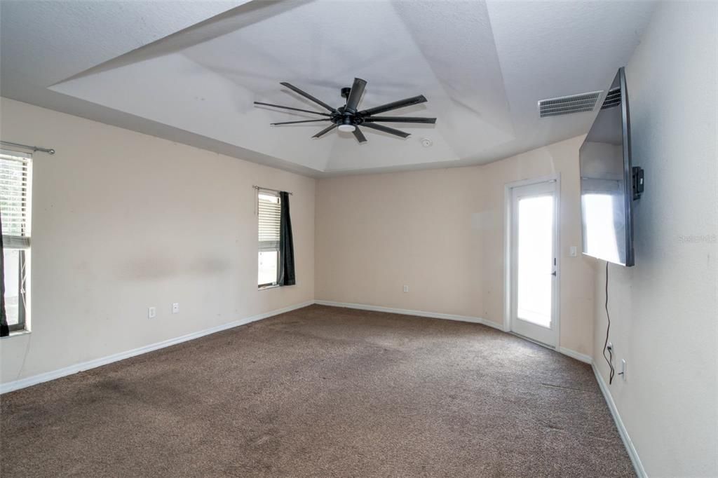 出租: $2,300 (3 贝兹, 2 浴室, 2149 平方英尺)