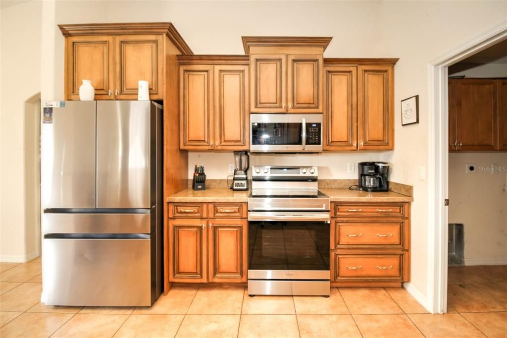 出租: $2,300 (3 贝兹, 2 浴室, 2149 平方英尺)