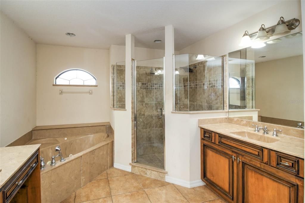 出租: $2,300 (3 贝兹, 2 浴室, 2149 平方英尺)