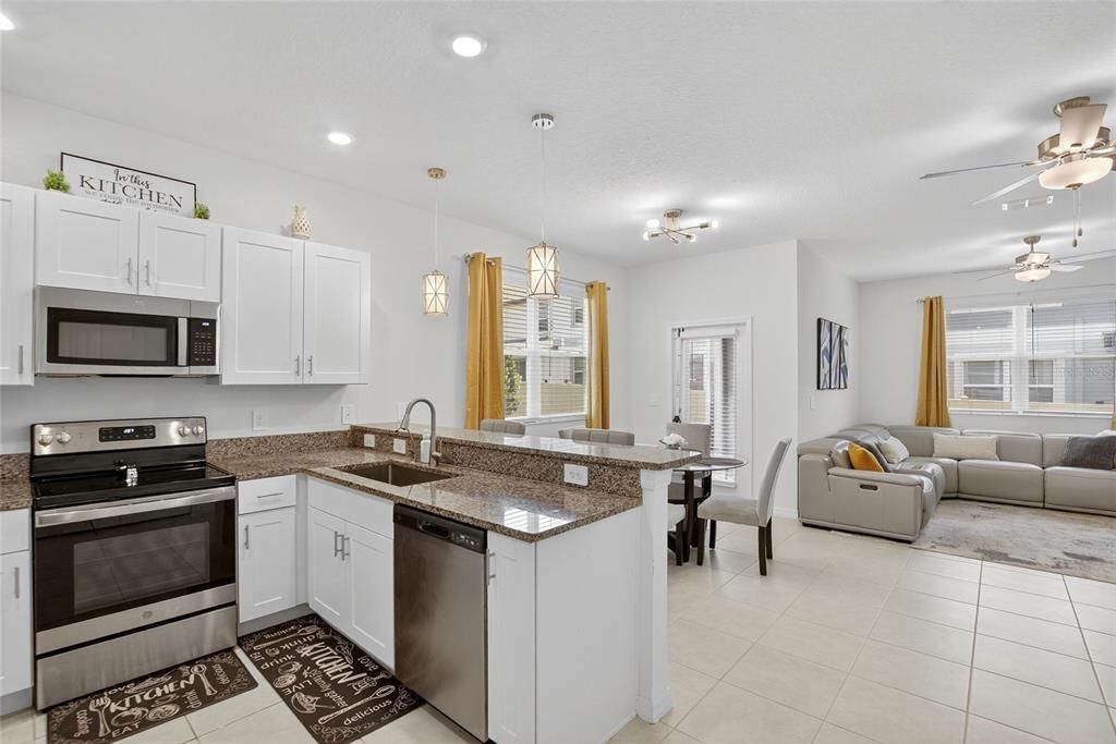 На продажу: $290,000 (3 спален, 2 ванн, 1787 Квадратных фут)