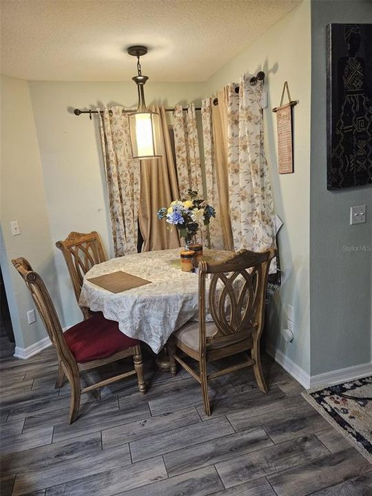 For Sale: $545,000 (4 beds, 3 baths, 2666 Square Feet)