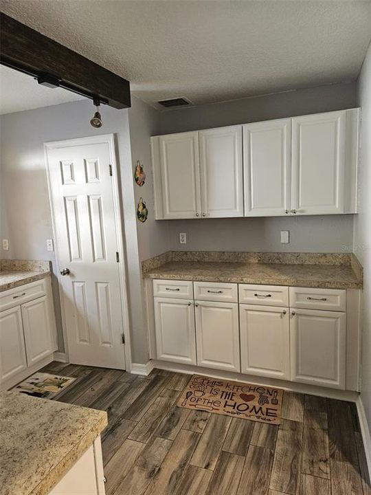 For Sale: $545,000 (4 beds, 3 baths, 2666 Square Feet)