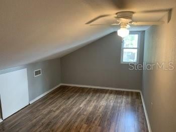 For Rent: $1,197 (3 beds, 1 baths, 1200 Square Feet)