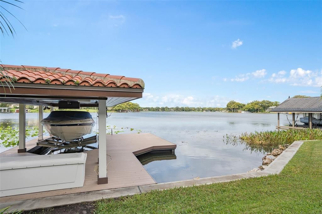 Active With Contract: $5,000,000 (5 beds, 4 baths, 6699 Square Feet)