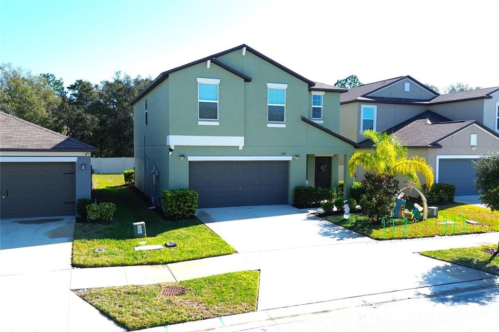 待售: $499,900 (4 贝兹, 2 浴室, 1870 平方英尺)