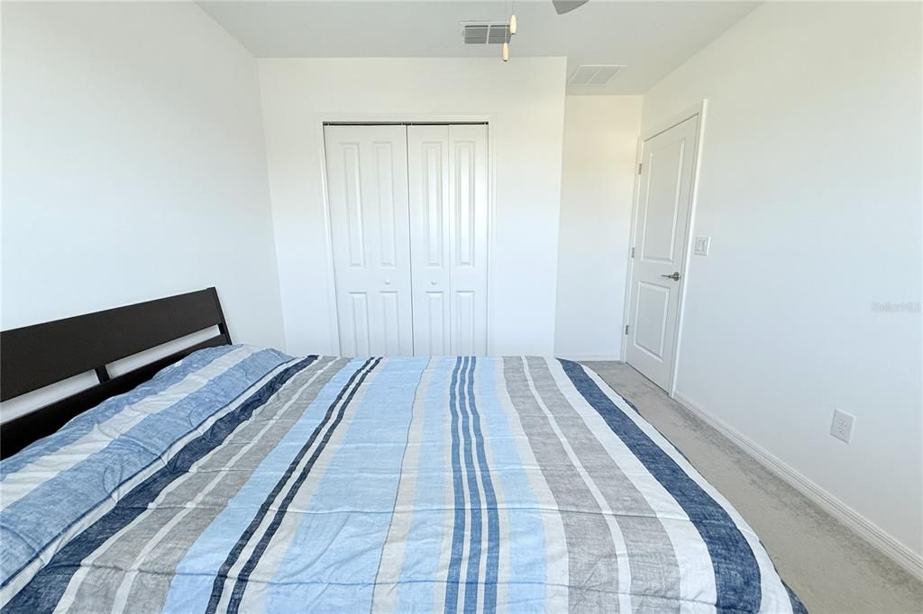 待售: $499,900 (4 贝兹, 2 浴室, 1870 平方英尺)