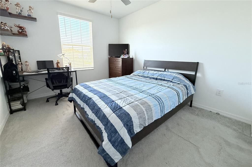 待售: $499,900 (4 贝兹, 2 浴室, 1870 平方英尺)