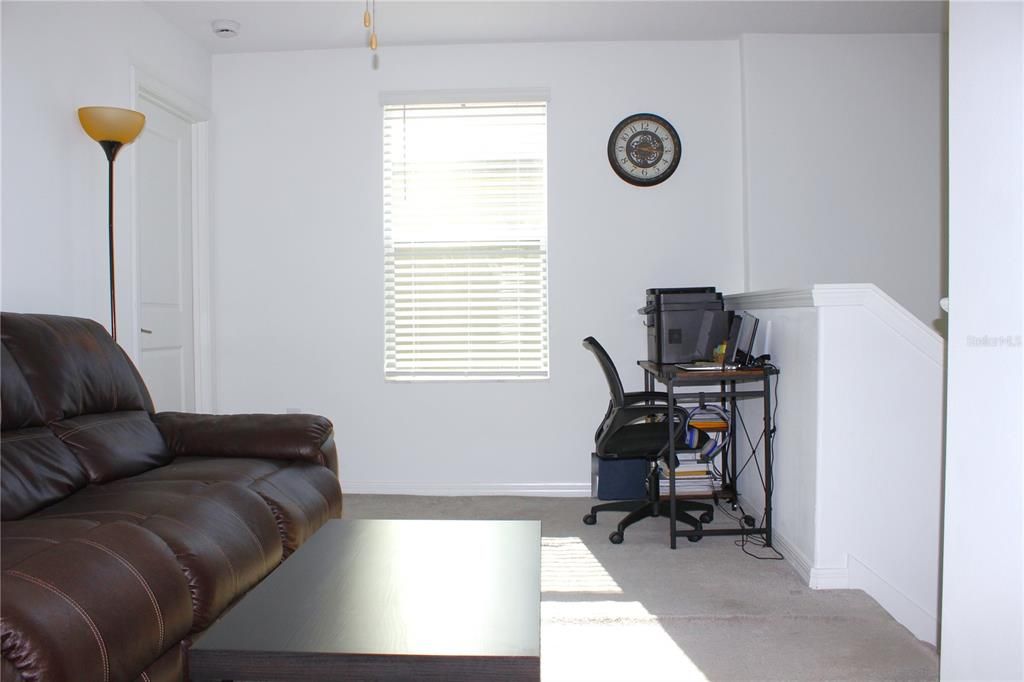 待售: $499,900 (4 贝兹, 2 浴室, 1870 平方英尺)