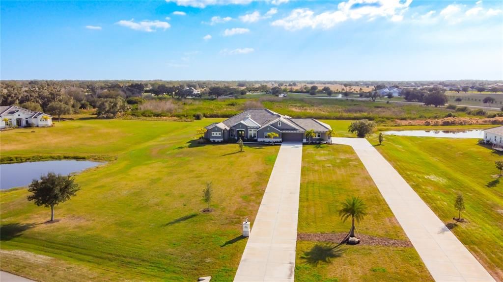 En Venta: $2,200,000 (5 camas, 4 baños, 4452 Pies cuadrados)