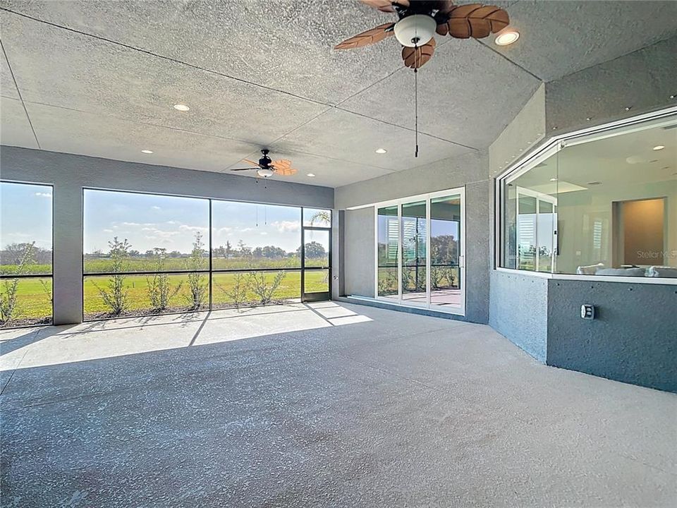 En Venta: $2,200,000 (5 camas, 4 baños, 4452 Pies cuadrados)