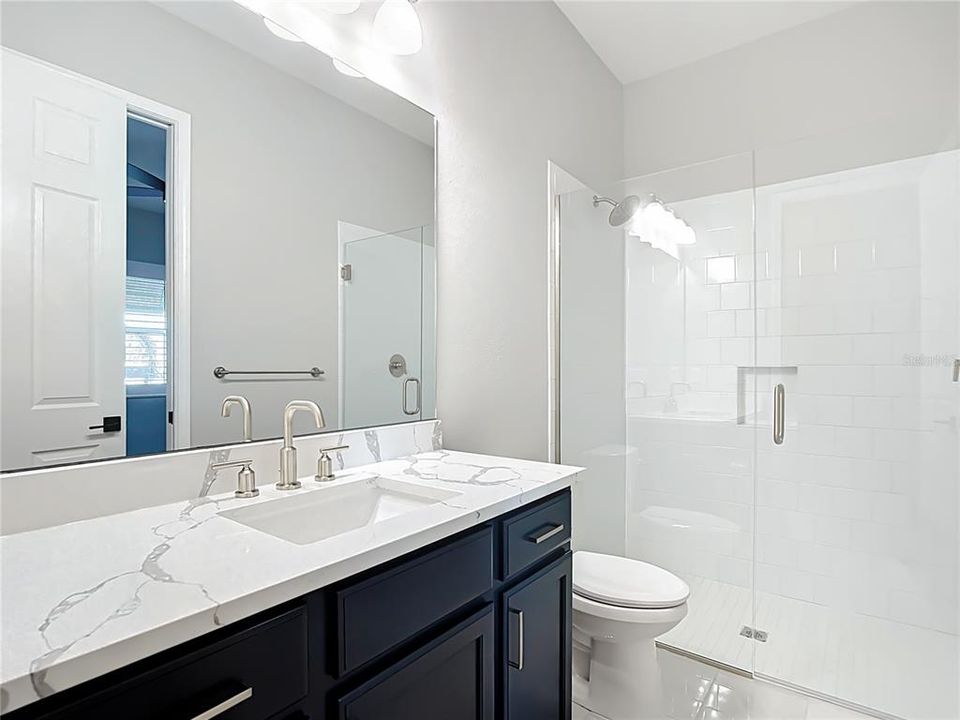 En Venta: $2,200,000 (5 camas, 4 baños, 4452 Pies cuadrados)