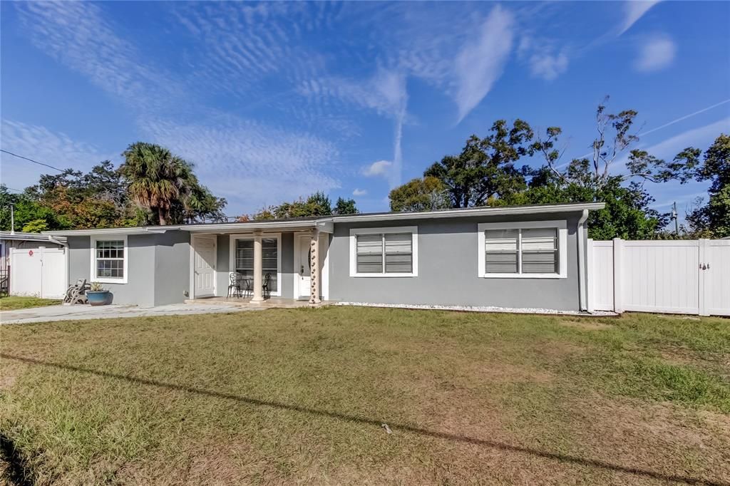 待售: $498,750 (5 贝兹, 4 浴室, 1723 平方英尺)