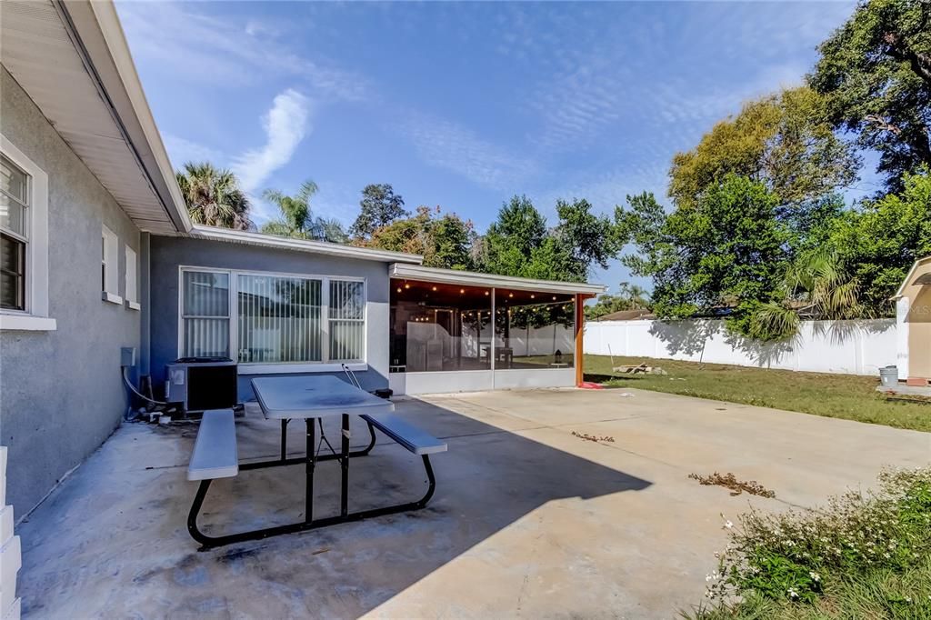 待售: $498,750 (5 贝兹, 4 浴室, 1723 平方英尺)