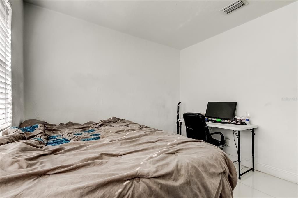 待售: $498,750 (5 贝兹, 4 浴室, 1723 平方英尺)