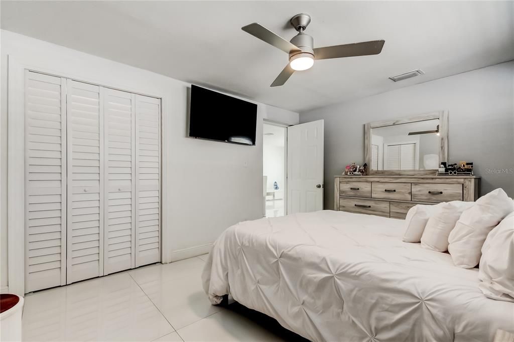 待售: $498,750 (5 贝兹, 4 浴室, 1723 平方英尺)