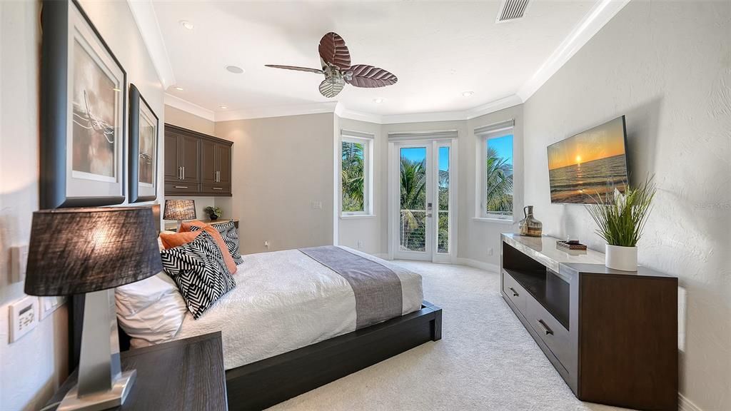 For Sale: $2,650,000 (4 beds, 4 baths, 3267 Square Feet)