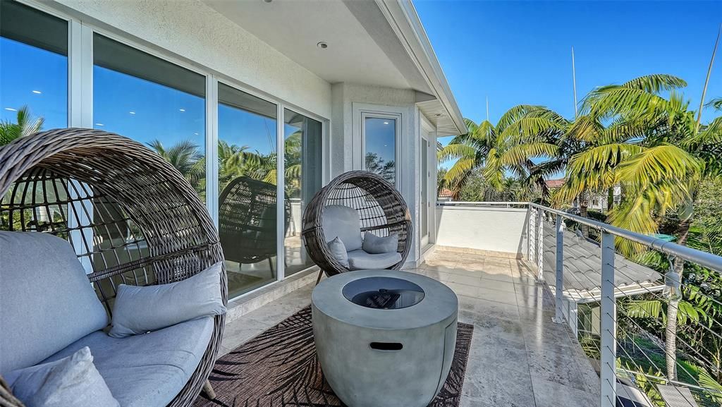 For Sale: $2,650,000 (4 beds, 4 baths, 3267 Square Feet)