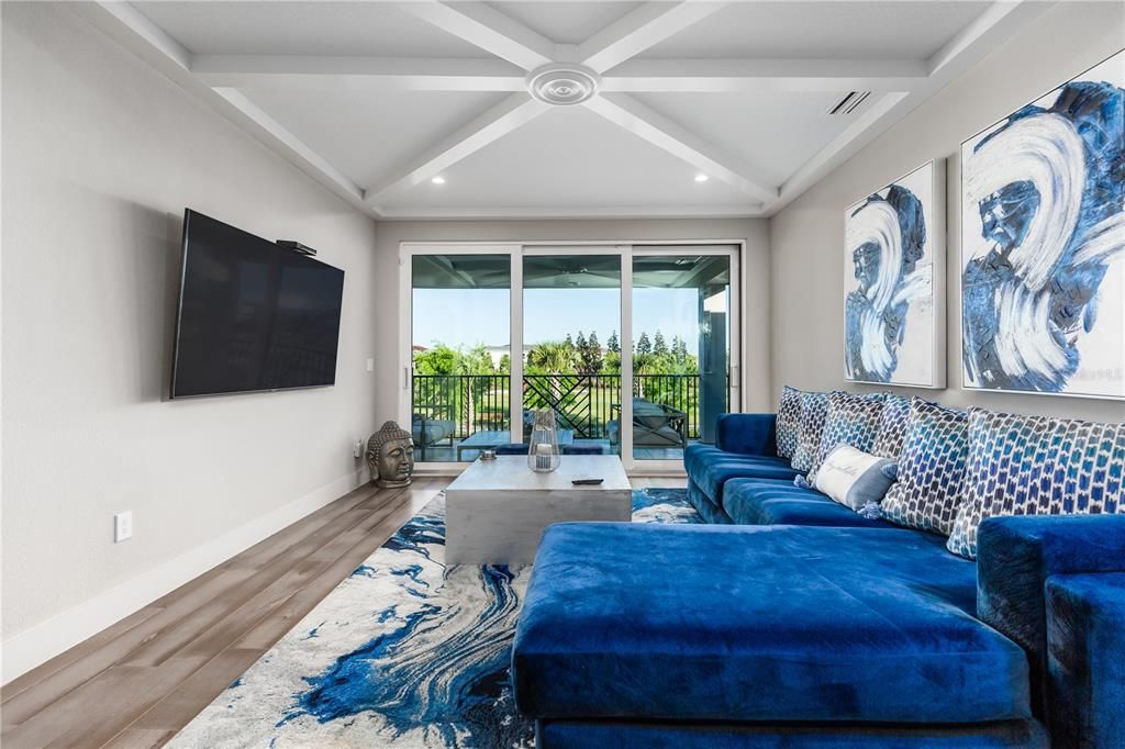 For Sale: $2,225,000 (6 beds, 6 baths, 4588 Square Feet)