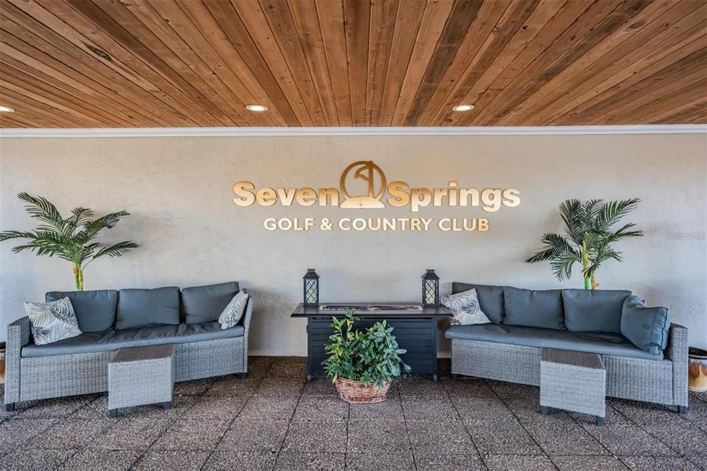 En Venta: $279,000 (2 camas, 2 baños, 1564 Pies cuadrados)