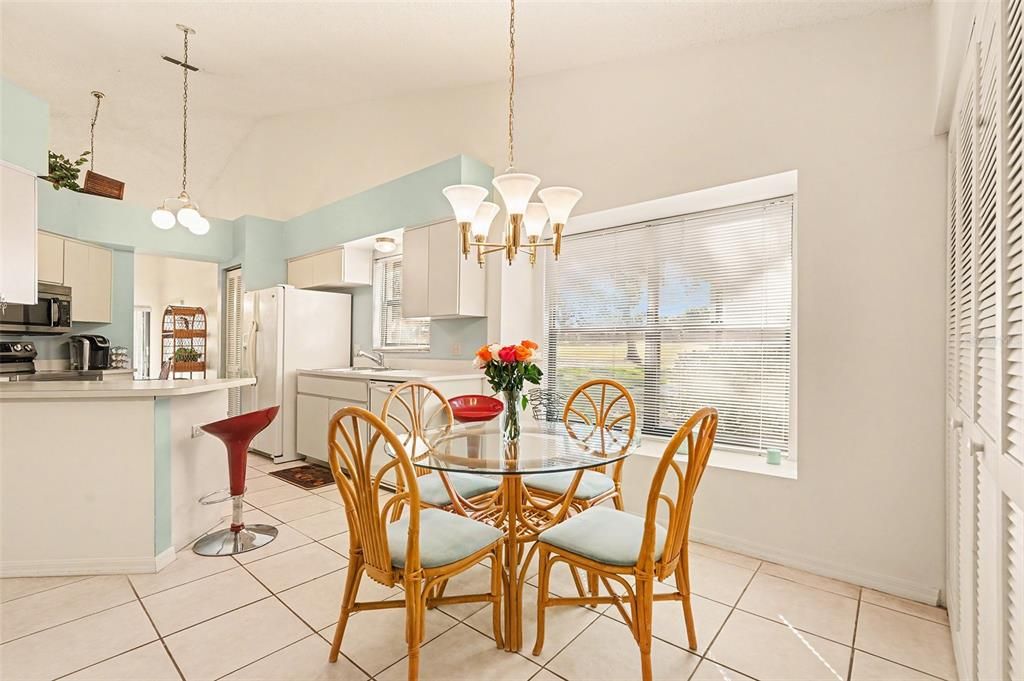 En Venta: $279,000 (2 camas, 2 baños, 1564 Pies cuadrados)