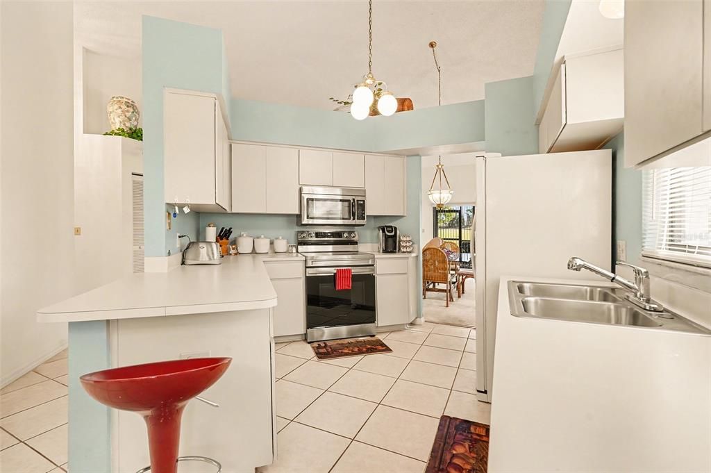 En Venta: $279,000 (2 camas, 2 baños, 1564 Pies cuadrados)