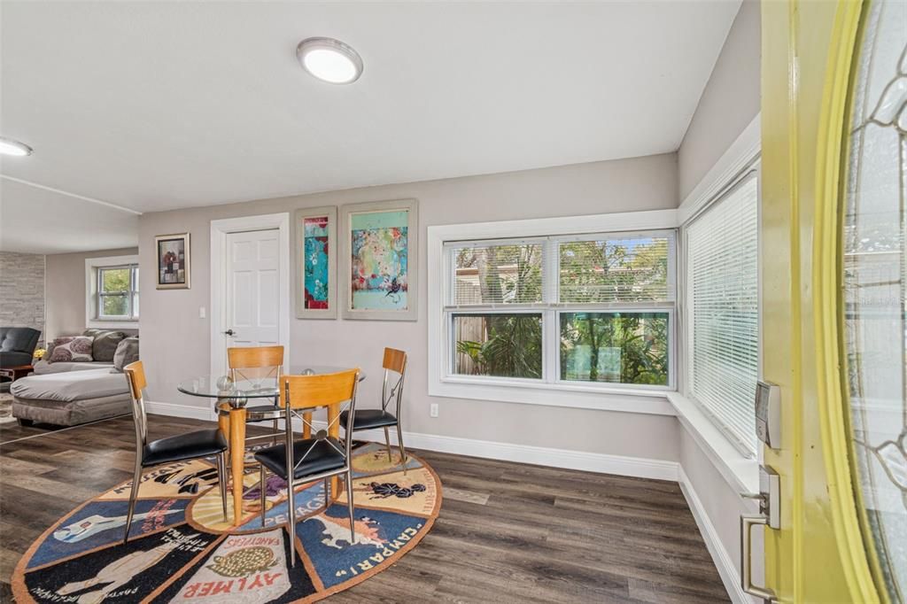 For Sale: $535,000 (3 beds, 2 baths, 1486 Square Feet)