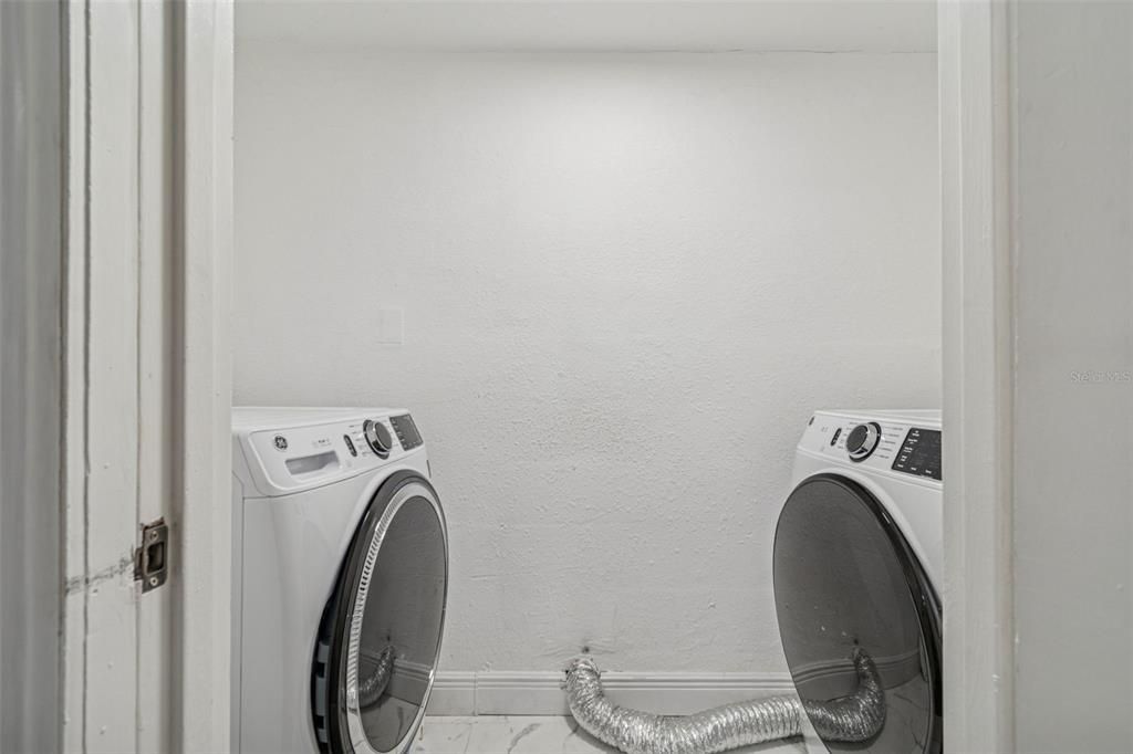 For Sale: $535,000 (3 beds, 2 baths, 1486 Square Feet)