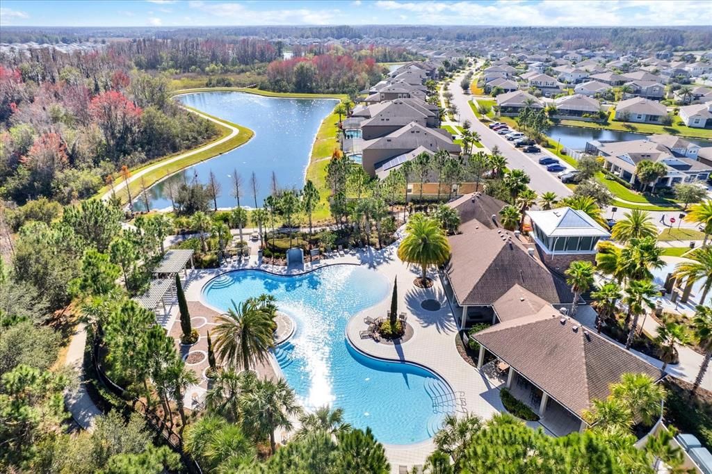 En Venta: $415,000 (5 camas, 3 baños, 2447 Pies cuadrados)