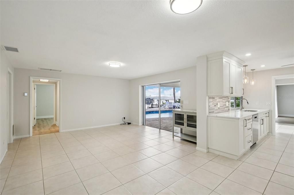 На продажу: $1,550,000 (4 спален, 3 ванн, 2180 Квадратных фут)