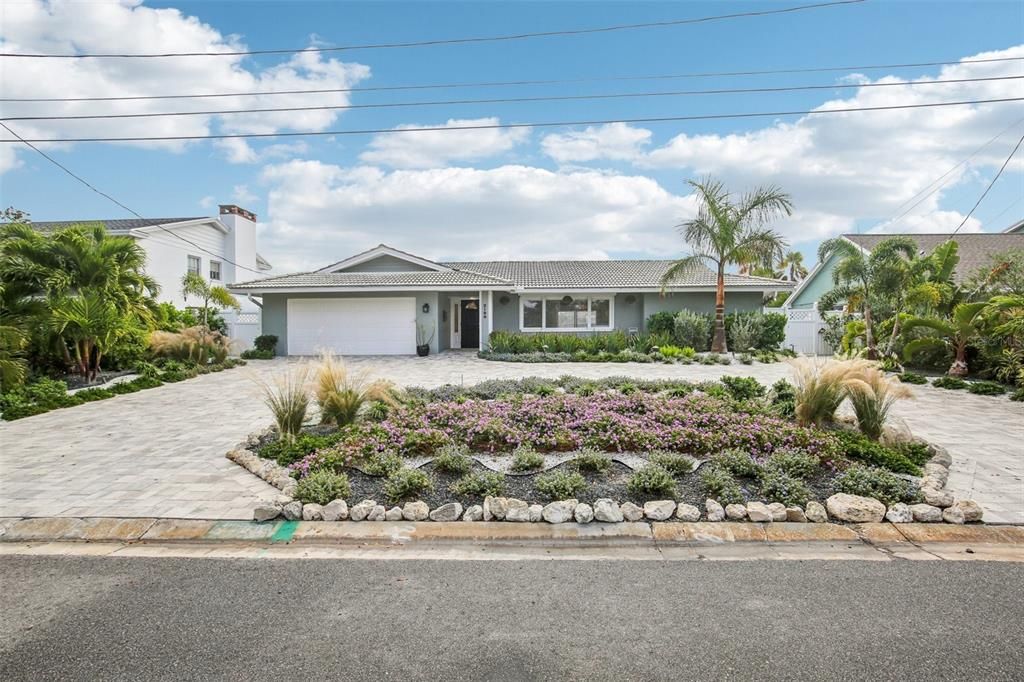 На продажу: $1,550,000 (4 спален, 3 ванн, 2180 Квадратных фут)