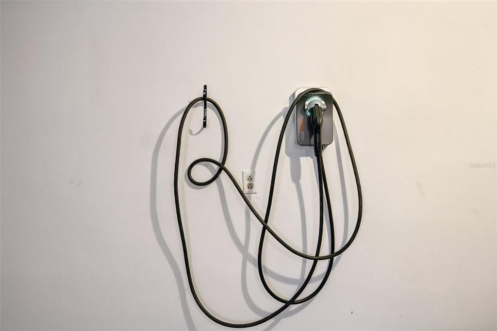 На продажу: $1,550,000 (4 спален, 3 ванн, 2180 Квадратных фут)