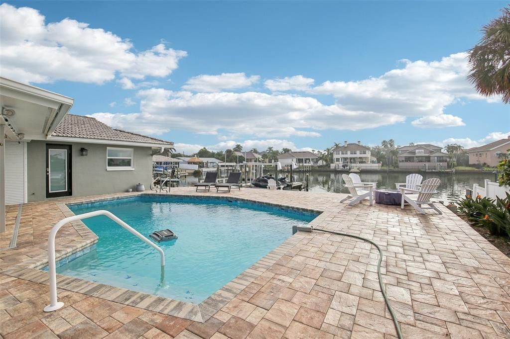 На продажу: $1,550,000 (4 спален, 3 ванн, 2180 Квадратных фут)