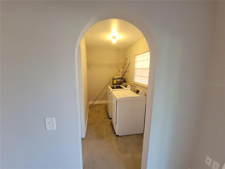 待售: $299,999 (3 贝兹, 1 浴室, 1146 平方英尺)