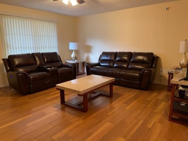 En Venta: $220,000 (3 camas, 1 baños, 1014 Pies cuadrados)