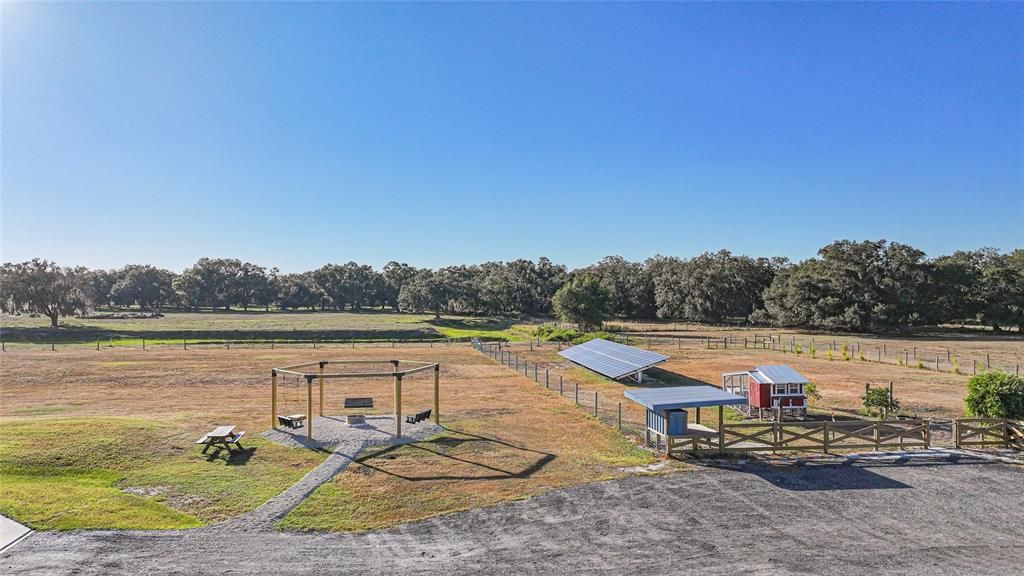 На продажу: $1,650,000 (4 спален, 3 ванн, 4076 Квадратных фут)