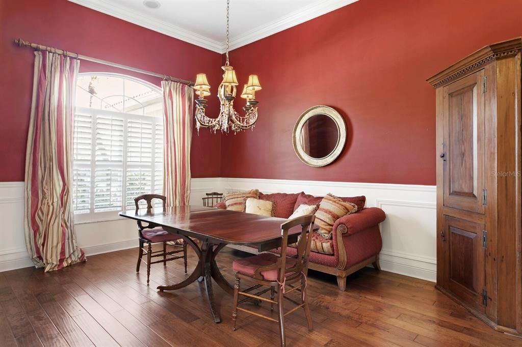 En Venta: $750,000 (5 camas, 3 baños, 3283 Pies cuadrados)