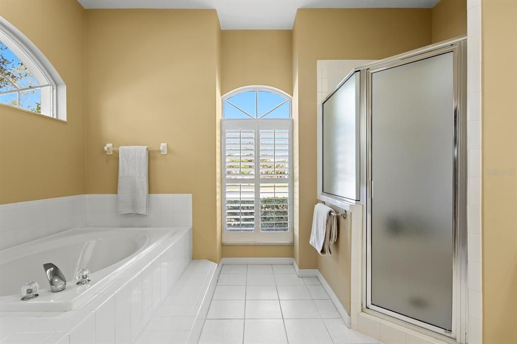 En Venta: $750,000 (5 camas, 3 baños, 3283 Pies cuadrados)